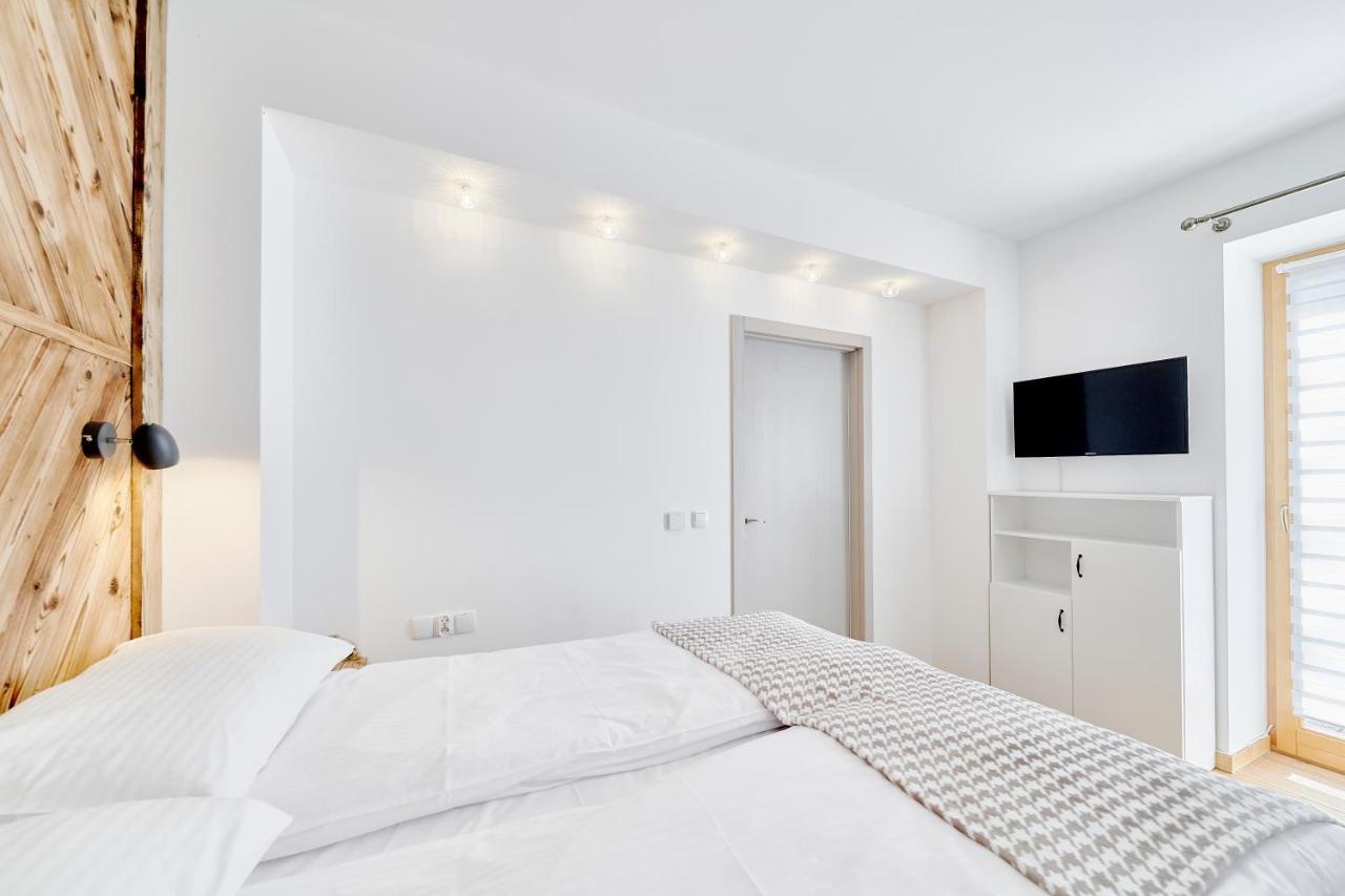 Hel Aparthotel Zakopane Bagian luar foto